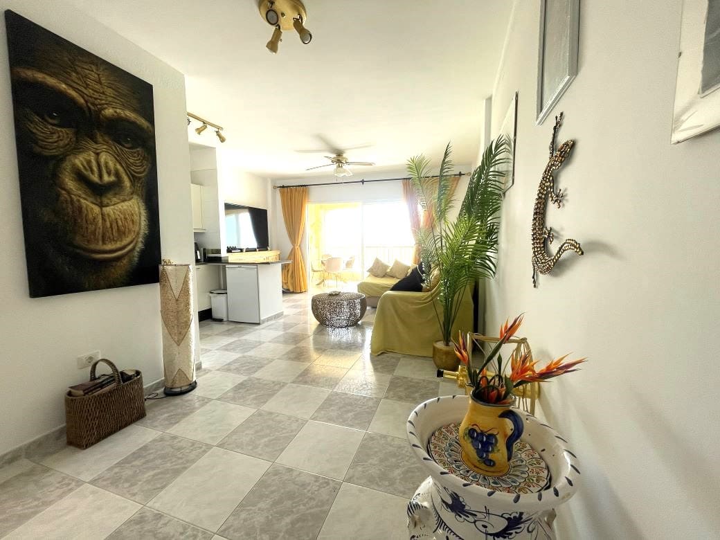 1 bedroom Apartment for sale in San Miguel de Abona with pool - € 250,000 (Ref: 9956297)