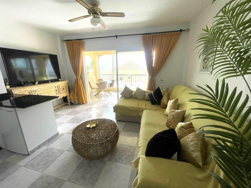 1 bedroom Apartment for sale in San Miguel de Abona with pool - € 250,000 (Ref: 9956297)