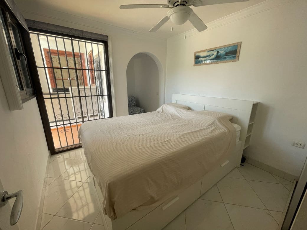 1 soveværelse Lejlighed til salg i San Miguel de Abona med swimmingpool - € 240.000 (Ref: 9961158)
