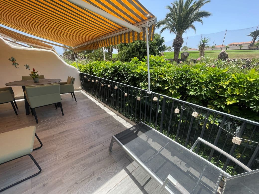 1 soveværelse Lejlighed til salg i San Miguel de Abona med swimmingpool - € 240.000 (Ref: 9961158)
