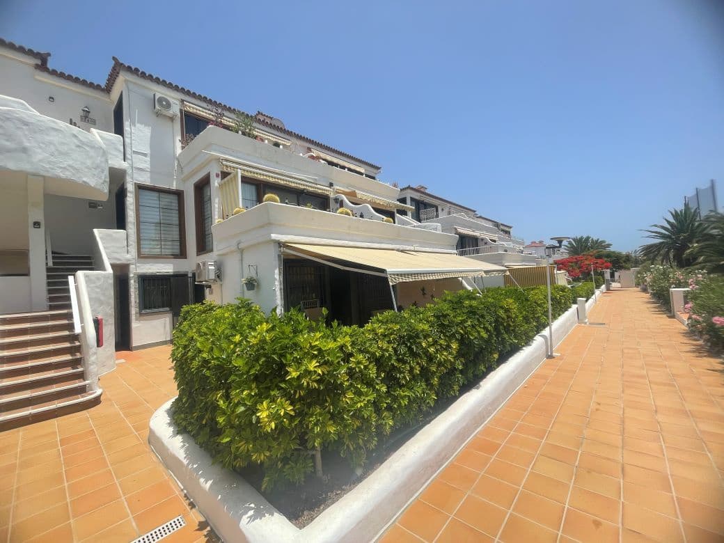 1 soveværelse Lejlighed til salg i San Miguel de Abona med swimmingpool - € 240.000 (Ref: 9961158)