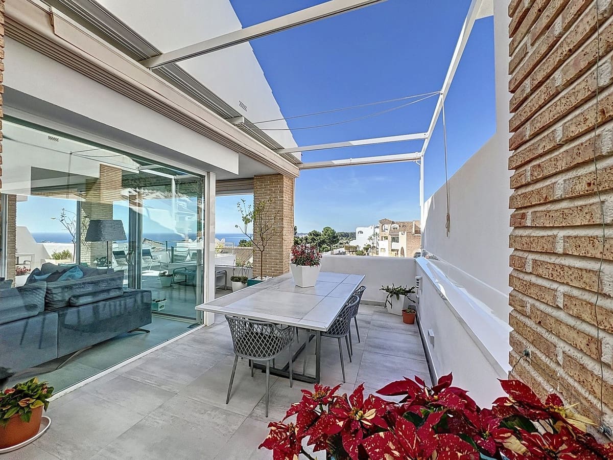 3 soveværelse Semi-Rækkehus til salg i Benalmadena med swimmingpool garage - € 1.200.000 (Ref: 8197950)