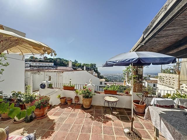 Casa de 3 habitaciones en Mijas en venta con piscina - 435.000 € (Ref: 8524455)