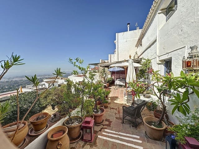 Casa de 3 habitaciones en Mijas en venta con piscina - 435.000 € (Ref: 8524455)