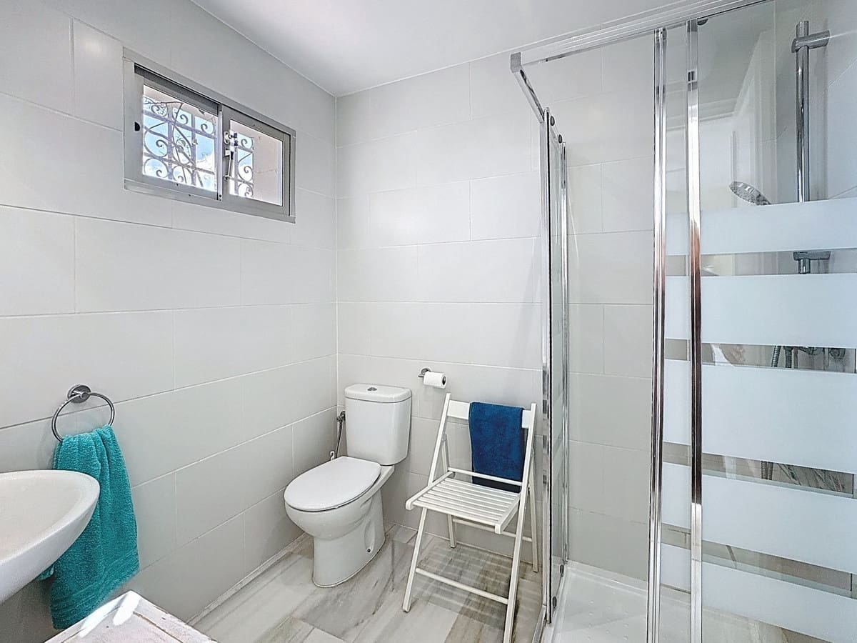 4 bedroom Villa for sale in Mijas with pool garage - € 975,000 (Ref: 9327005)