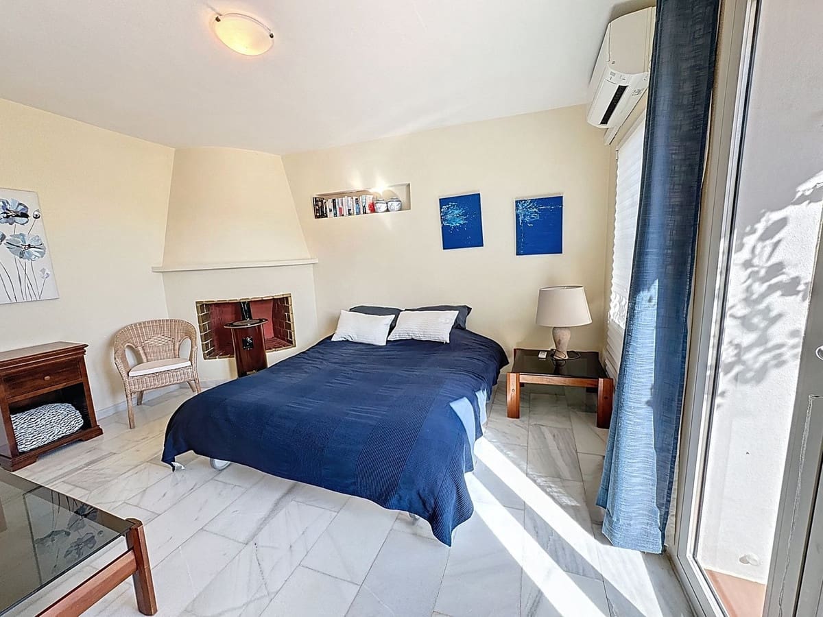 4 bedroom Villa for sale in Mijas with pool garage - € 975,000 (Ref: 9327005)