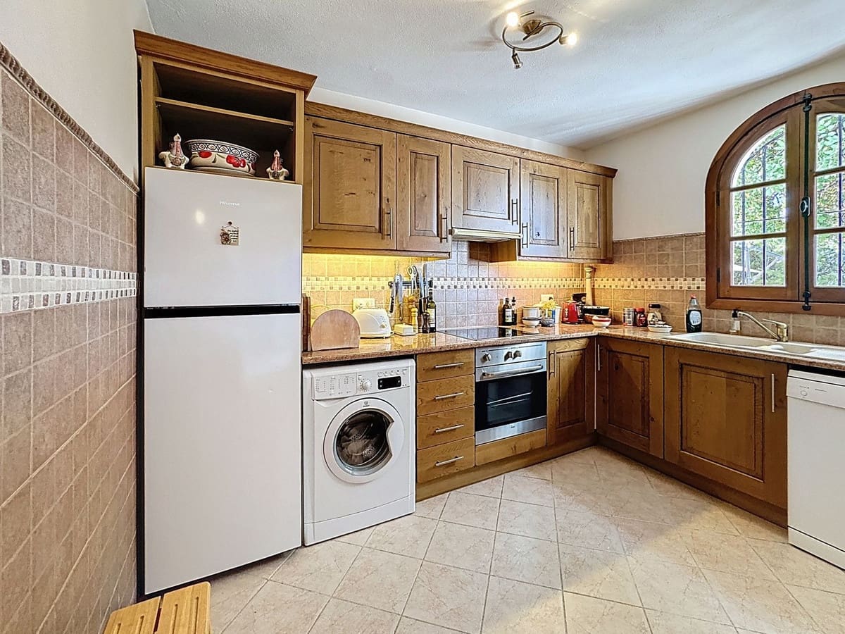 3 camera da letto Villetta Bifamiliare in vendita in Mijas con piscina garage - 480.000 € (Rif: 9340151)