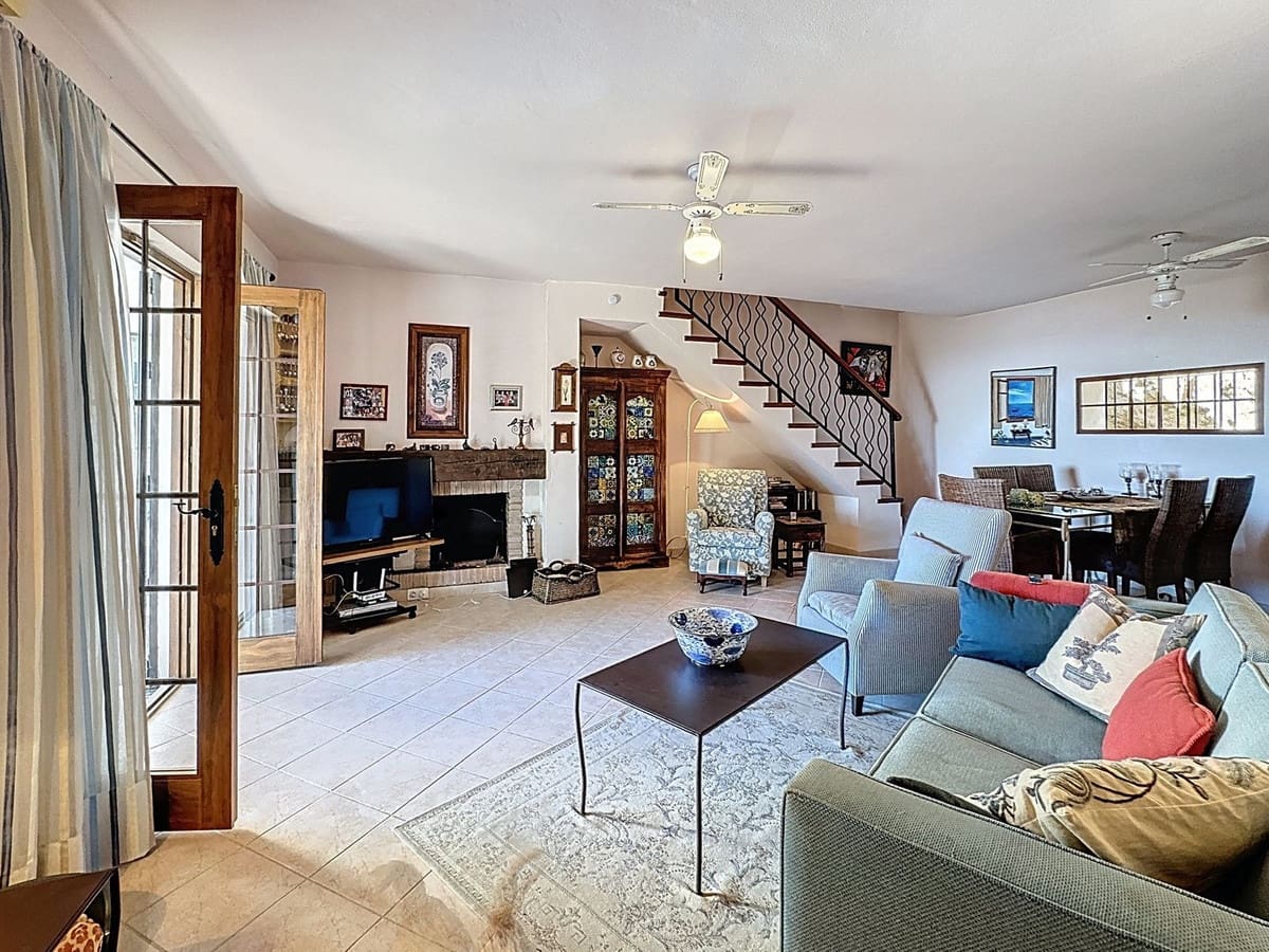 3 camera da letto Villetta Bifamiliare in vendita in Mijas con piscina garage - 480.000 € (Rif: 9340151)