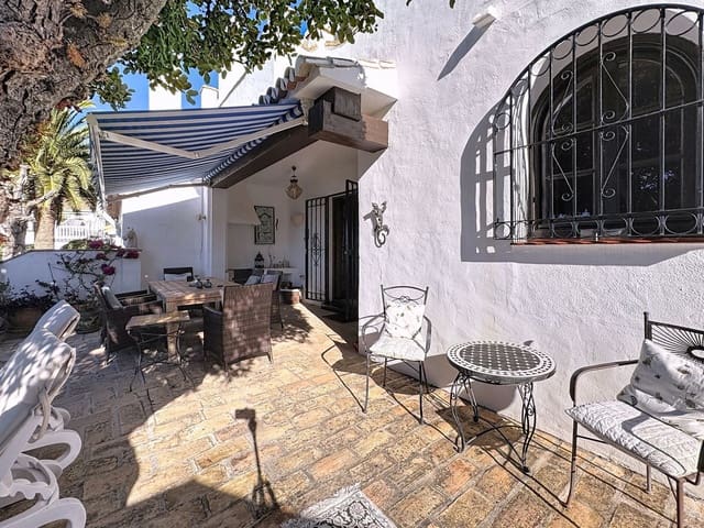 3 soveværelse Semi-Rækkehus til salg i Mijas med swimmingpool garage - € 480.000 (Ref: 9340151)