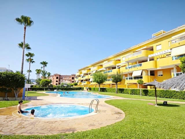 Apartamento de 3 habitaciones en Les Bassetes - El Marjal, Dénia en alquiler con piscina garaje - 1.300 € (Ref: 9160225)