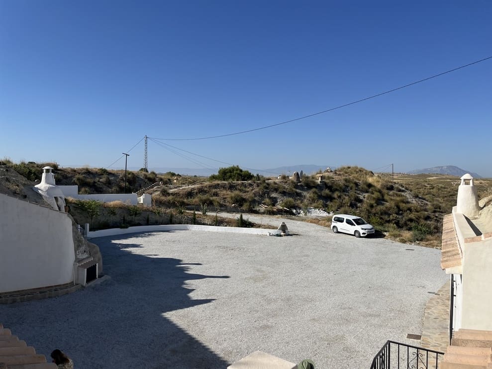 6 sovrum Grotthus till salu i Castillejar med garage - 255 000 € (Ref: 10014111)
