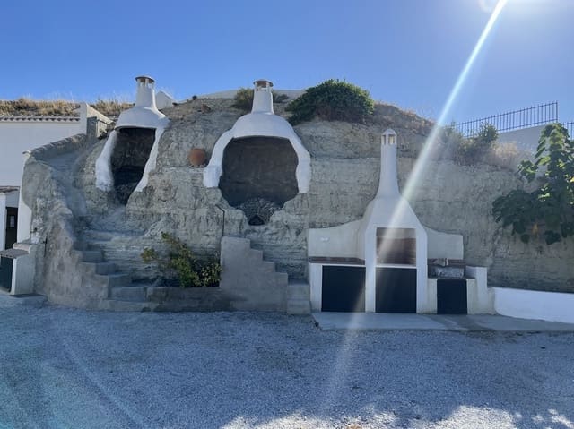 6 camera da letto Casa Grotta in vendita in Castilléjar con garage - 255.000 € (Rif: 10014111)