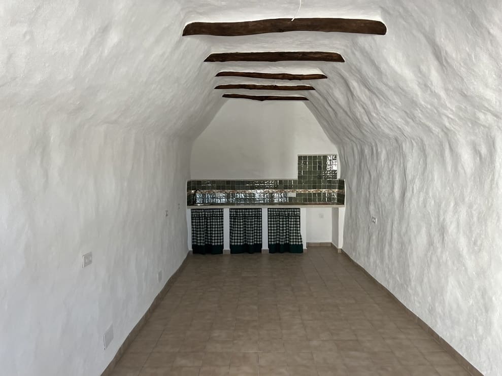 6 sovrum Grotthus till salu i Castillejar med garage - 255 000 € (Ref: 10014111)
