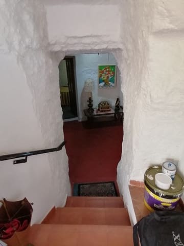 4 slaapkamer Grotwoning te koop in Benamaurel met garage - € 75.000 (Ref: 10014112)