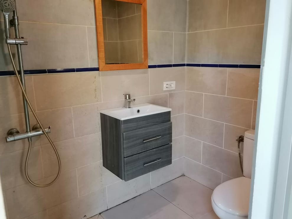 3 bedroom Finca/Country House for sale in Baza with garage - € 145,000 (Ref: 10035801)