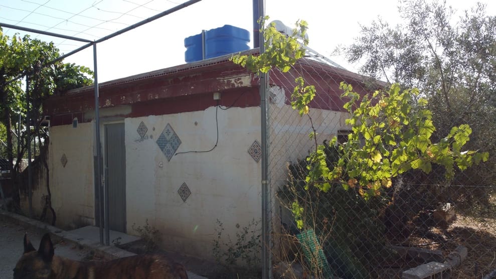 3 bedroom Finca/Country House for sale in Baza with garage - € 145,000 (Ref: 10035801)