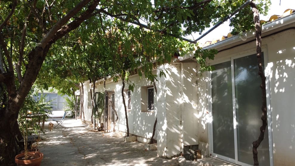 3 bedroom Finca/Country House for sale in Baza with garage - € 145,000 (Ref: 10035801)