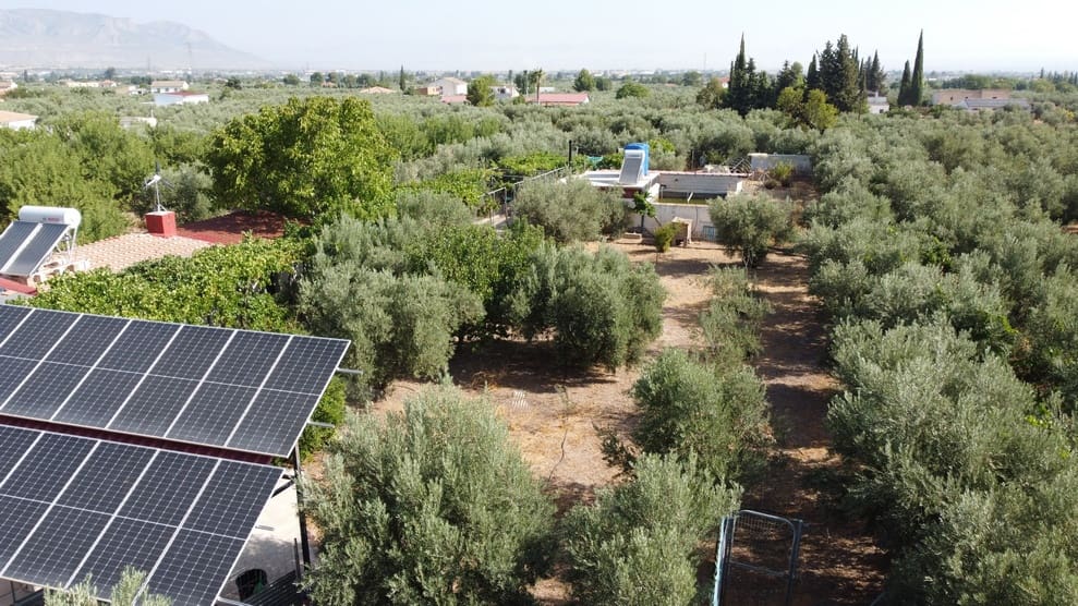 3 bedroom Finca/Country House for sale in Baza with garage - € 145,000 (Ref: 10035801)