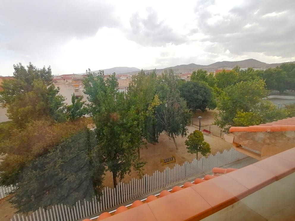 1 camera da letto Casa in vendita in Baza con garage - 99.500 € (Rif: 10065335)