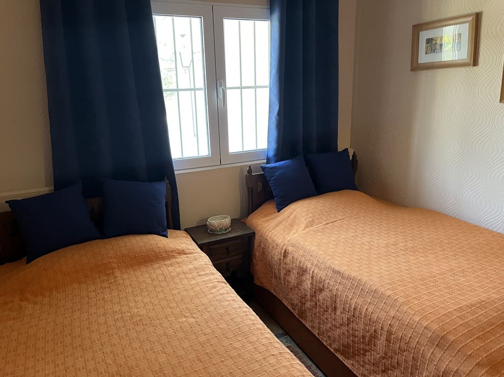 3 chambre Finca/Maison de Campagne à vendre à Baza avec piscine garage - 133 500 € (Ref: 10093973)