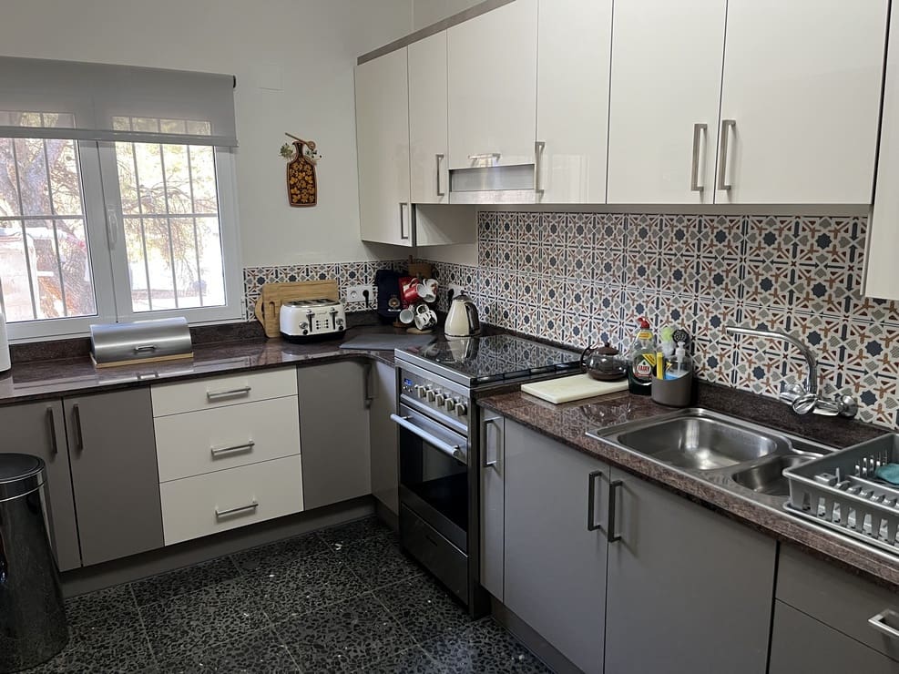 3 chambre Finca/Maison de Campagne à vendre à Baza avec piscine garage - 133 500 € (Ref: 10093973)
