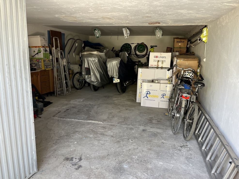 3 chambre Finca/Maison de Campagne à vendre à Baza avec piscine garage - 133 500 € (Ref: 10093973)