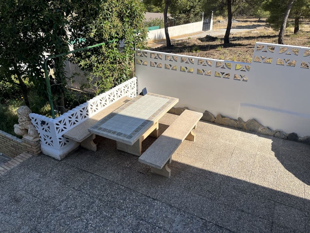 3 chambre Finca/Maison de Campagne à vendre à Baza avec piscine garage - 133 500 € (Ref: 10093973)