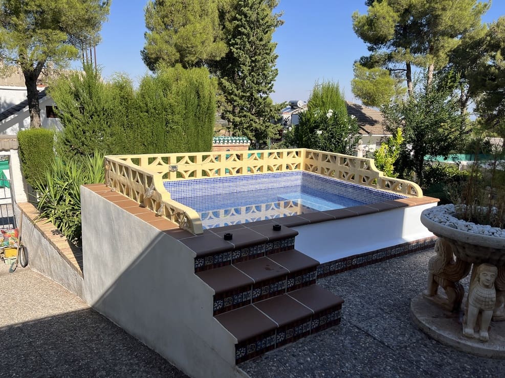 3 chambre Finca/Maison de Campagne à vendre à Baza avec piscine garage - 133 500 € (Ref: 10093973)