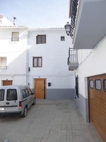 5 slaapkamer Finca/Landhuis te koop in Baza - € 120.000 (Ref: 10139991)