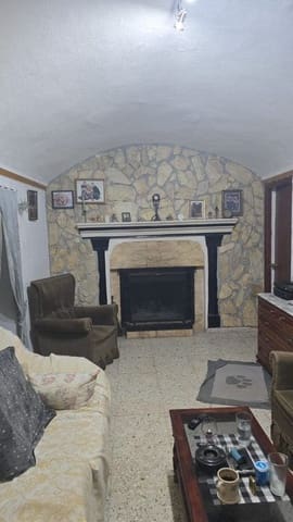 4 sypialnia Dom w skale na sprzedaż w Carramaiza, Zújar z garażem - 125 000 € (Ref: 10163517)