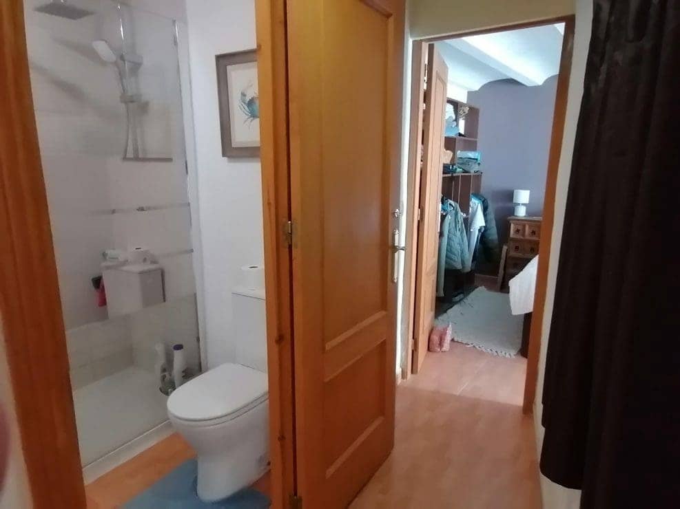 Casa Cueva de 3 habitaciones en Castilléjar en venta con garaje - 125.000 € (Ref: 10168832)