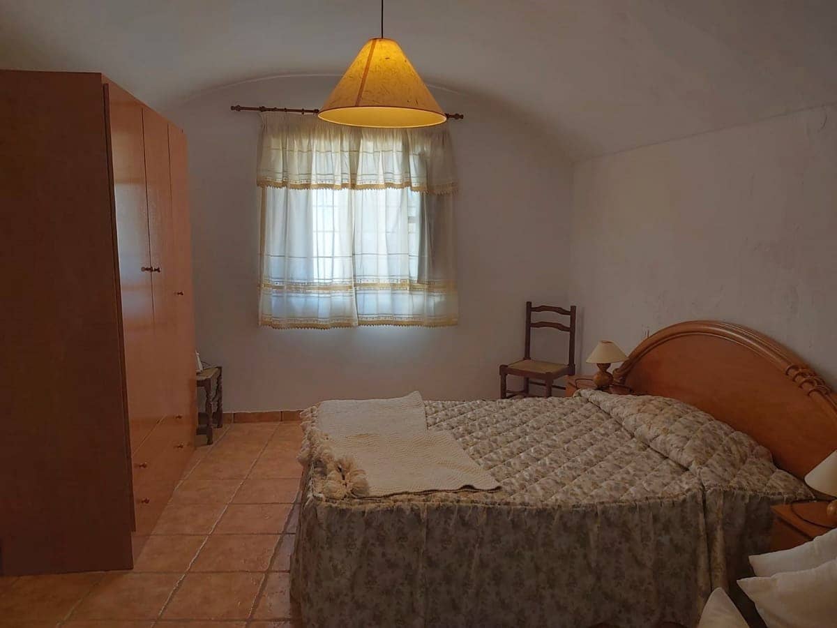4 soverom Grottehus til salgs i Las Cucharetas med garasje - € 85 000 (Ref: 10172751)
