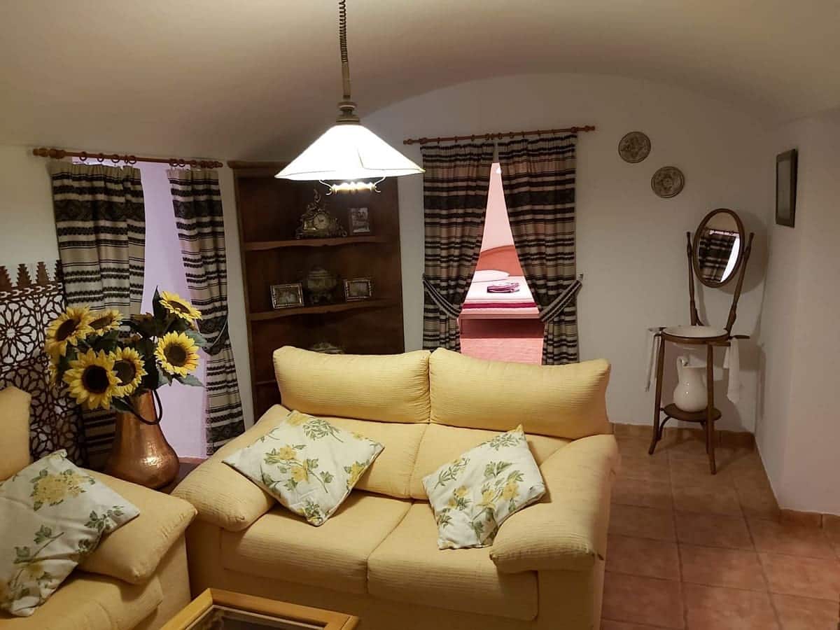 4 soverom Grottehus til salgs i Las Cucharetas med garasje - € 85 000 (Ref: 10172751)