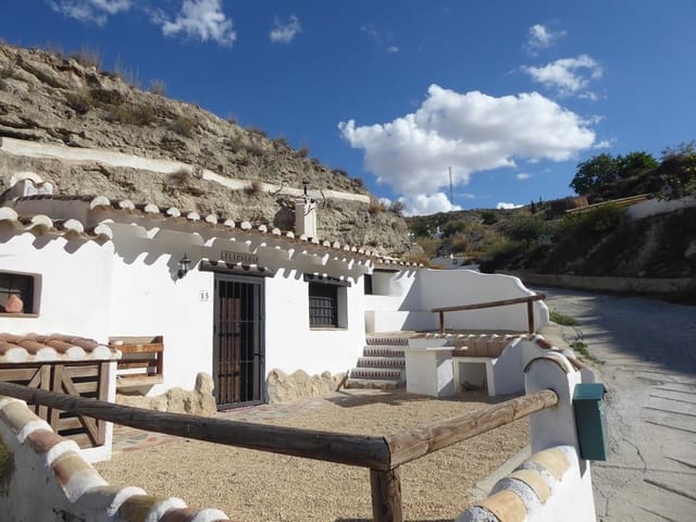 3 soveværelse Hulehus til salg i Galera - € 62.500 (Ref: 4009327)