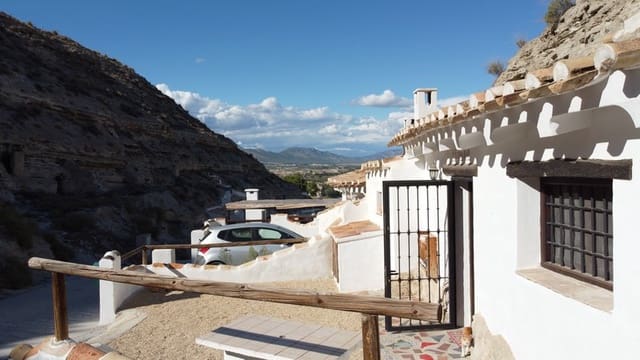 3 soveværelse Hulehus til salg i Galera - € 62.500 (Ref: 4009327)