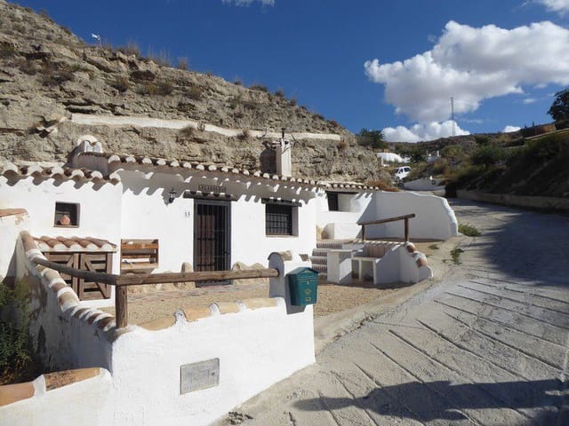 3 soveværelse Hulehus til salg i Galera - € 62.500 (Ref: 4009327)