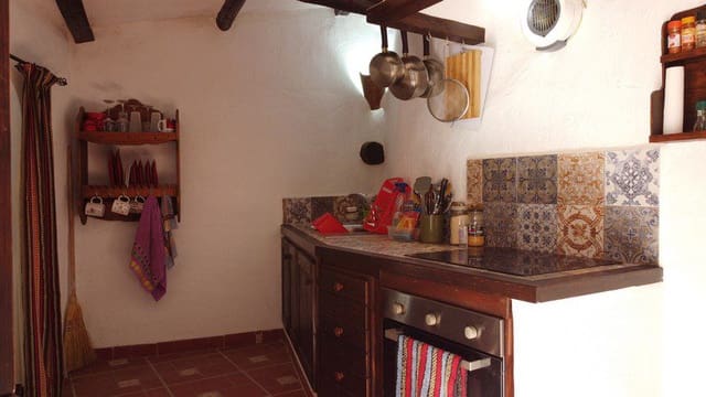 3 soveværelse Hulehus til salg i Galera - € 62.500 (Ref: 4009327)