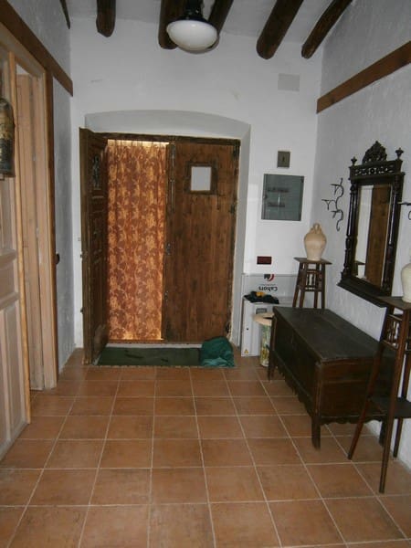 5 soveværelse Finca/Landehus til salg i Caniles med swimmingpool - € 267.000 (Ref: 4419477)