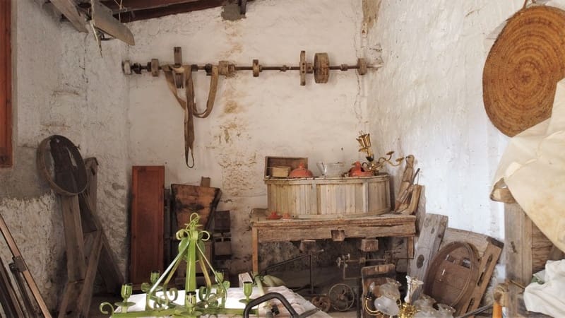 5 soveværelse Finca/Landehus til salg i Caniles med swimmingpool - € 267.000 (Ref: 4419477)