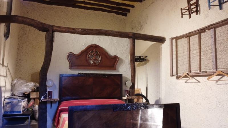 5 soveværelse Finca/Landehus til salg i Caniles med swimmingpool - € 267.000 (Ref: 4419477)