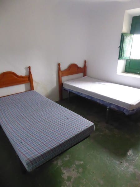 8 soverom Finca/Herregård til salgs i Benamaurel - € 270 000 (Ref: 5643073)