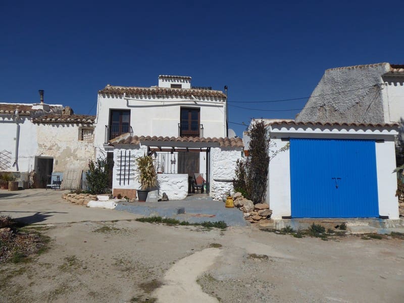 4 bedroom Finca/Country House for sale in Chirivel - € 95,000 (Ref: 5929344)