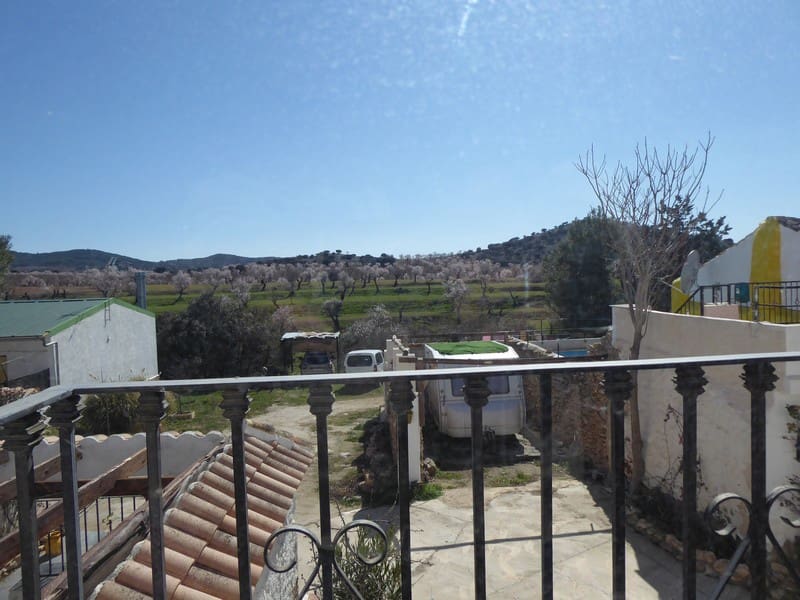 4 bedroom Finca/Country House for sale in Chirivel - € 95,000 (Ref: 5929344)