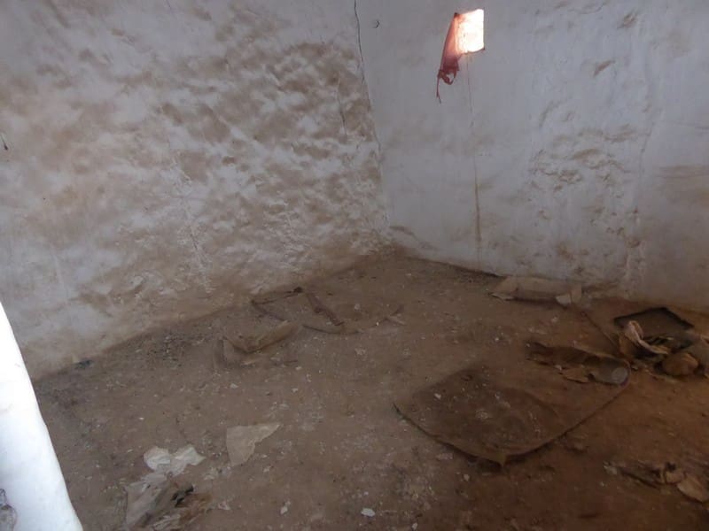 4 bedroom Finca/Country House for sale in Chirivel - € 95,000 (Ref: 5929344)