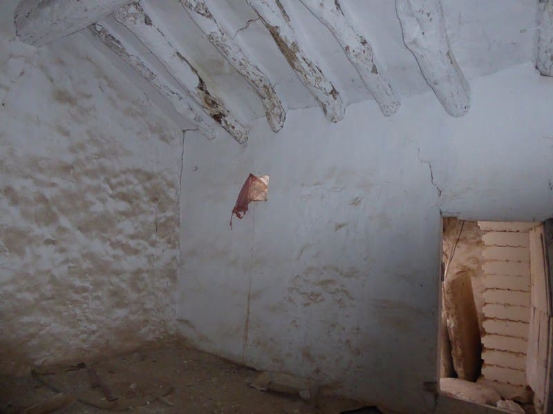 4 bedroom Finca/Country House for sale in Chirivel - € 95,000 (Ref: 5929344)