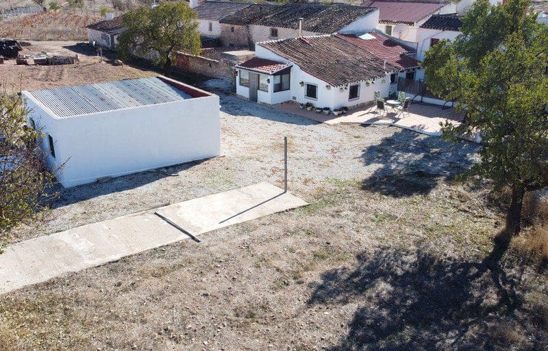 Finca/Casa Rural de 3 habitaciones en Chirivel en venta - 98.000 € (Ref: 7267186)