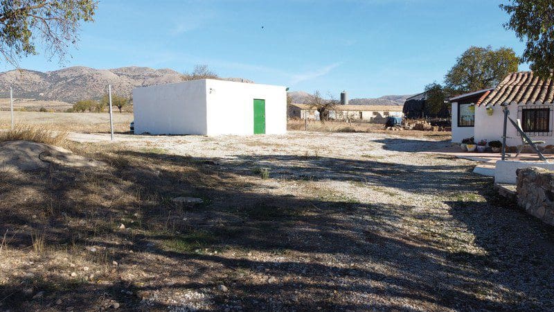 Finca/Casa Rural de 3 habitaciones en Chirivel en venta - 98.000 € (Ref: 7267186)