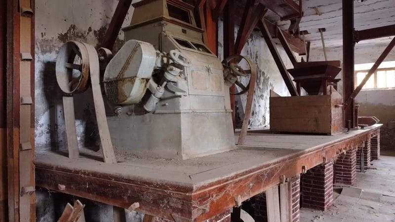 8 bedroom Finca/Country House for sale in Benamaurel - € 105,000 (Ref: 7292852)