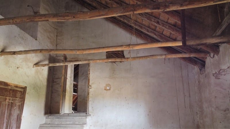 8 bedroom Finca/Country House for sale in Benamaurel - € 105,000 (Ref: 7292852)