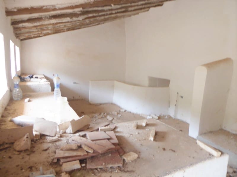 9 quarto Quinta/Casa Rural para venda em Castril - 100 000 € (Ref: 7444774)